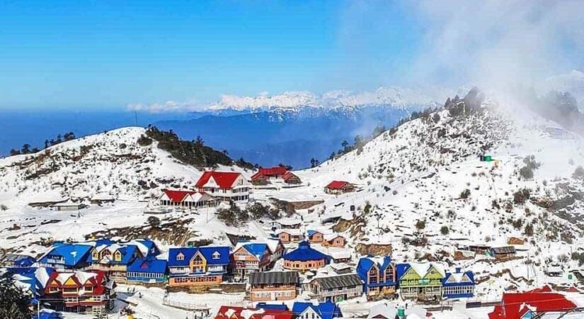 Snowfall in Kalinchowk